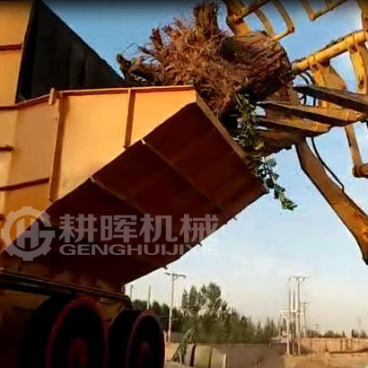 雙輥樹(shù)根粉碎機(jī)視頻現(xiàn)場(chǎng)雙轉(zhuǎn)子樹(shù)樁粉碎機(jī)案例